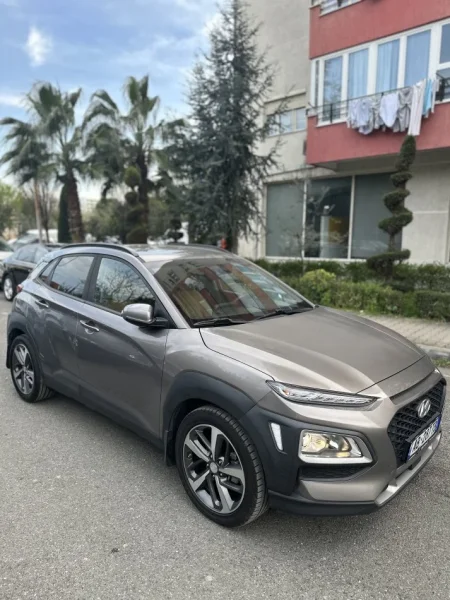 Tirane, shes makine Hyundai Nafte, gri metalizato automatik Kondicioner 12.900 €