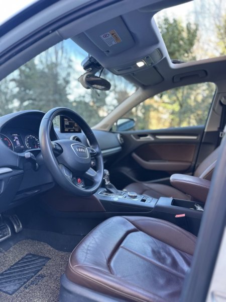 Tirane, shes makine Audi a3 Nafte, e bardhë automatik Kondicioner 10.900 €