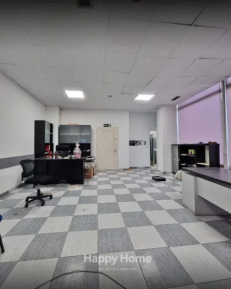 Tirane, jepet me qera ambjent biznesi Kati 1, 180 m² 1.200 € 