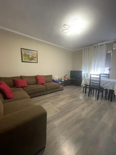 Tirane, shitet apartament 2+1 Kati 4, 74 m² 120.000 € 
