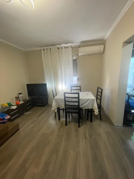 Tirane, shitet apartament 2+1 Kati 4, 74 m² 120.000 € 
