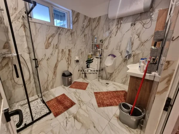 Tirane, shitet Vile 1 Katshe Kati 1, 172 m² 212.000 € (VASIL SHANTO)