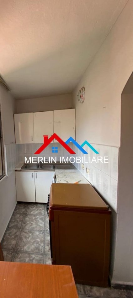 Tirane, jepet me qera apartament 2+1 Kati 5, 76 m² 500 €(MYSLYM SHYRI)