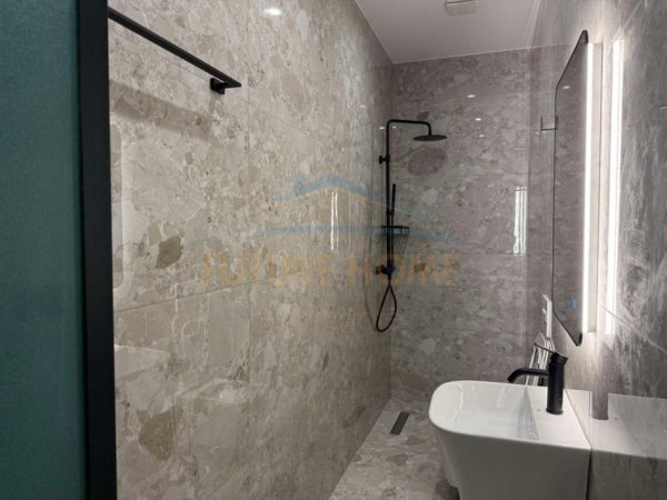 Shitet, Apartament 1+1, Liqeni i Thate.