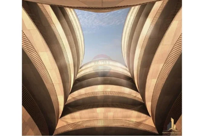 Tirane, shitet dyqan , 29 m² 83.000 € (Mine Peza)