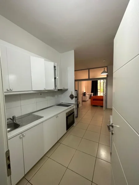 Tirane, jepet me qera apartament 2+1 Kati 0, 70 m² 450 € (Rruga Kodra e Diellit)