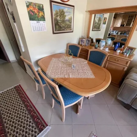 Tirane, shitet apartament 1+1+Ballkon Kati 6, 77 m² 213.000 € (Rr. e Elbasanit)