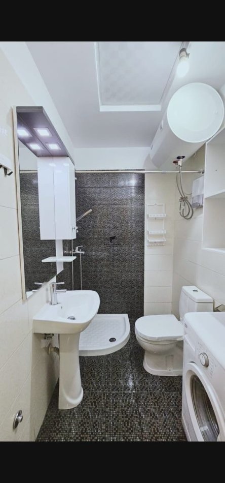 Tirane, jepet me qera apartament 1+1+Ballkon Kati 2, 70 m² 480 € (LIQENI I THATE)
