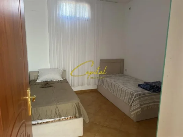 Tirane, jepet me qera apartament 2+1 Kati 3, 100 m² 400 € (SELITE)