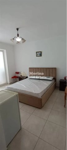 Tirane, jepet me qera apartament 2+1 Kati 2, 73 m² 500 € (Ali Demi)
