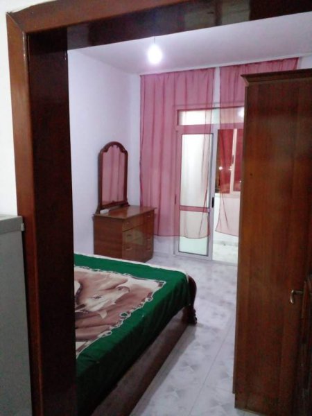 Tirane, jepet me qera apartament 1+1+BLK Kati 5, 70 m² 30.000 Leke (prane Zgares Korcare)