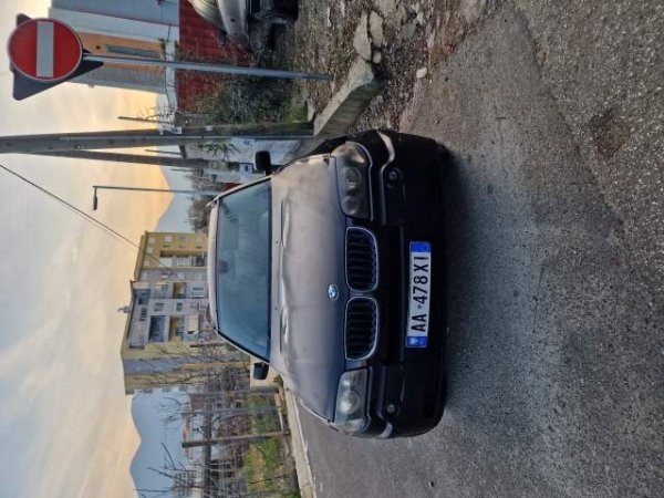 Tirane, shes xhip BMW X3 Viti 2005, 3.000 Euro