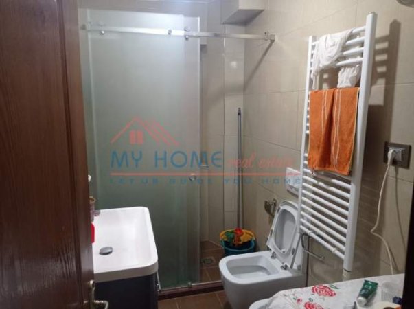 Tirane, shitet apartament 3+1+BLK Kati 2, 9.898 m² 140.000 Euro (hoxha tasim)