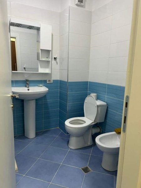 Tirane, jepet me qera apartament 1+1+BLK Kati 3, 67 m² 450 Euro (KOMPLEKSI BESA, DON BOSKO)