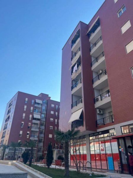 Tirane, jepet me qera apartament 1+1+BLK Kati 3, 67 m² 450 Euro (KOMPLEKSI BESA, DON BOSKO)