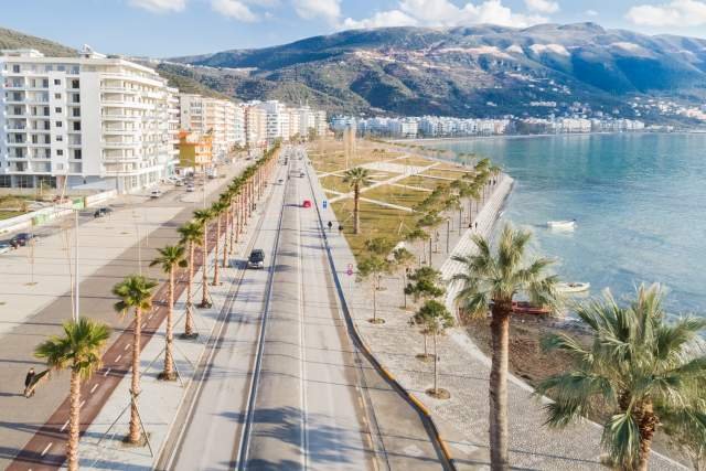 Lungomare, jepet me qera hotel Kati 4, 2.000 m² 12.000 Euro (Lungomare)