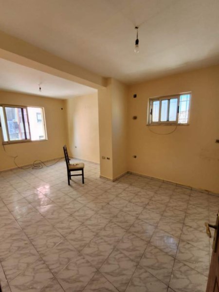 Tirane, jepet me qera zyre Kati 3, 130 m² 750 Euro (Mine Peza)