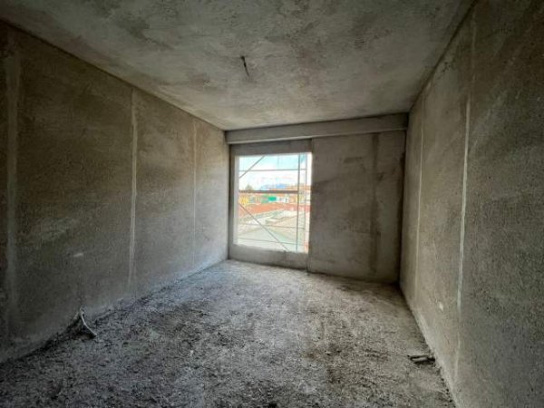 Tirane, shitet apartament 2+1+BLK Kati 2, 111 m² 132.720 Euro (Laprakë)