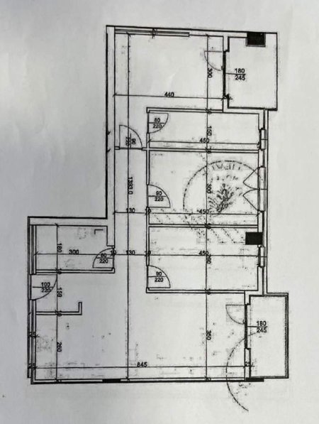 Tirane, shitet apartament 3+1+BLK Kati 1, 138 m² 166.200 Euro (Laprakë)