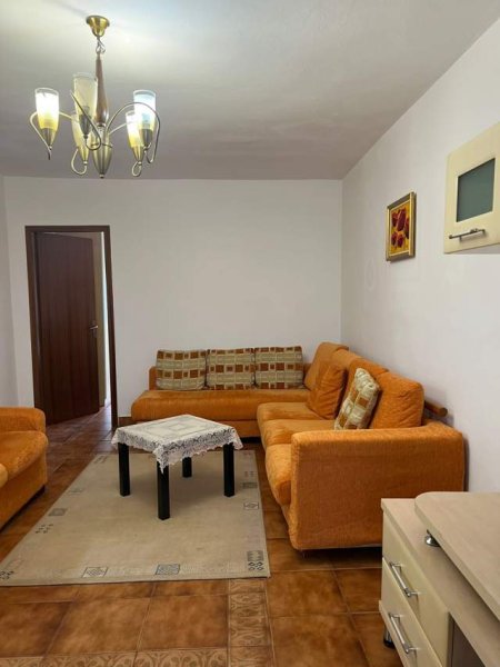 Tirane, jepet me qera apartament 2+1+BLK Kati 6, 100 m² 450 Euro (Pazari i Ri)