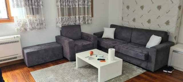 Tirane, jepet me qera apartament 1+1 Kati 7, 100 m² 500 Euro (Ish-Ekspozita)