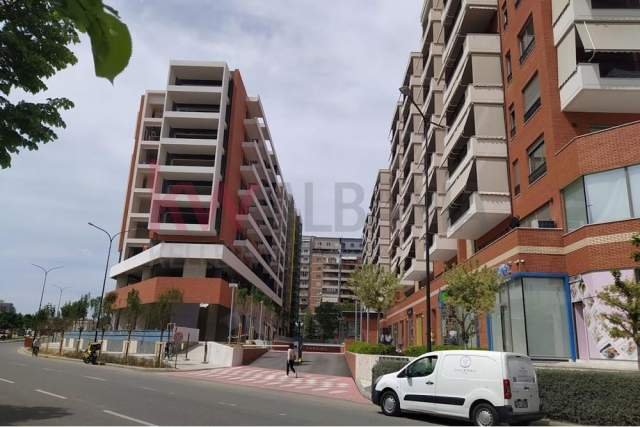 Tirane, shitet apartament 3+1+BLK 127 m² 263.000 Euro (Rruga e Kavajës)