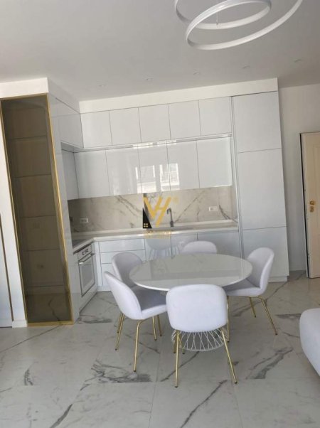 Tirane, jepet me qera apartament 2+1+A+BLK Kati 2, 100 m² 1.500 Euro (LUNDER)