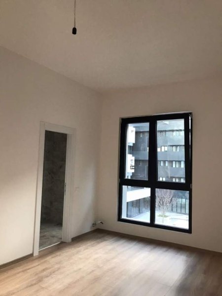 Tirane, jepet me qera apartament 2+1+A+BLK Kati 2, 109 m² 650 Euro (Rruga e Kavajes)