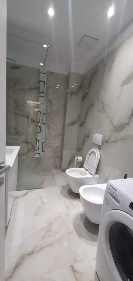 Tirane, jepet me qera apartament 1+1+A+BLK Kati 6, 65 m² 550 Euro (Frank Bardhi)