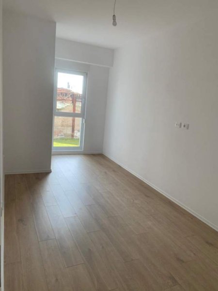 Tirane, shitet apartament 1+1+BLK Kati 1, 54 m² 88.500 Euro (Rruga Siri Kodra)
