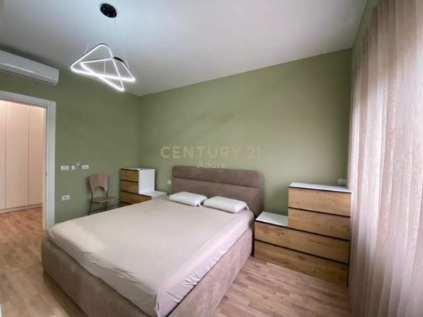Tirane, jepet me qera apartament 2+1+BLK Kati 6, 105 m² 1.200 Euro (Rruga e Kosovareve)