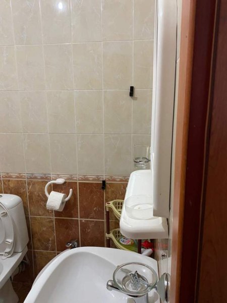 Tirane, jap me qera apartament 2+1+A+BLK Kati 6, 400 Euro