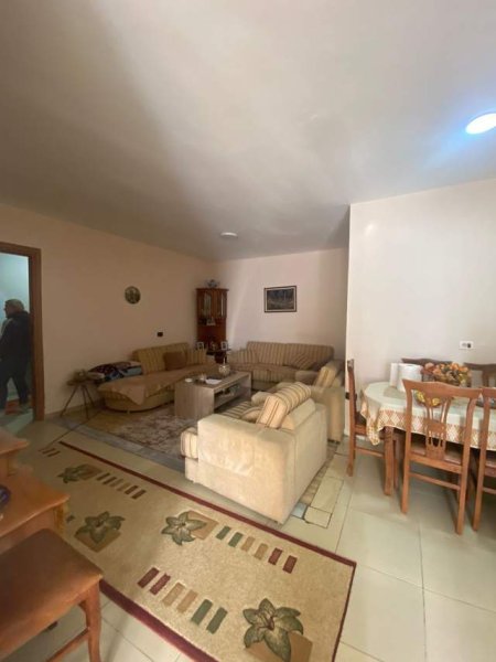 Tirane, ofert apartament 2+1+BLK Kati 4, 127 m² 105.000 Euro (loni ligori)