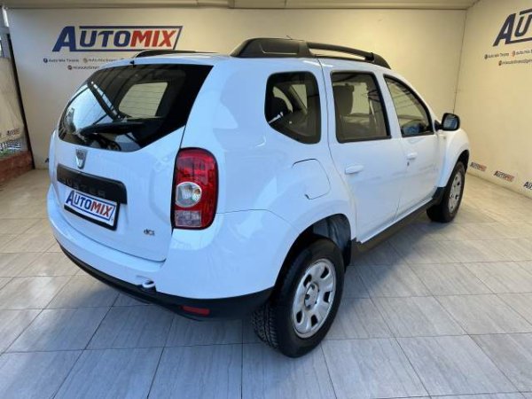 Tirane, shes xhip Dacia DUSTER Viti 2011, 6.200 Euro