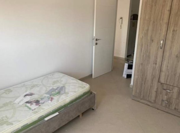 Tirane, jepet me qera apartament 2+1+BLK Kati 2, 100 m² 450 Euro (rrugica e shikut)
