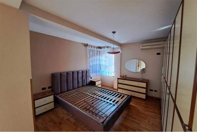 Tirane, jepet me qera apartament 2+1+A+BLK Kati 2, 90 m² 500 Euro (Margarita tutulani)