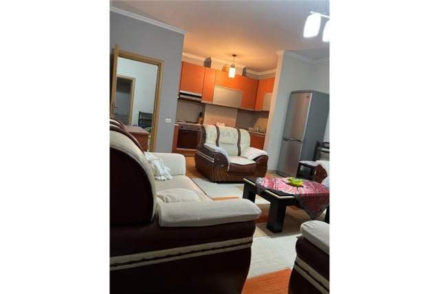 Tirane, jepet me qera apartament 2+1+A+BLK Kati 7, 90 m² 400 Euro (Don Bosco)