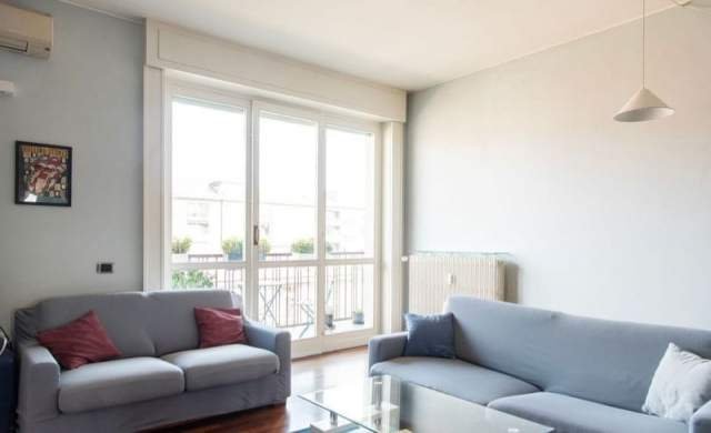Tirane, shitet apartament 3+1 Kati 4, 124 m² 150.000 Euro (Bulevardi i Ri Yzberisht)