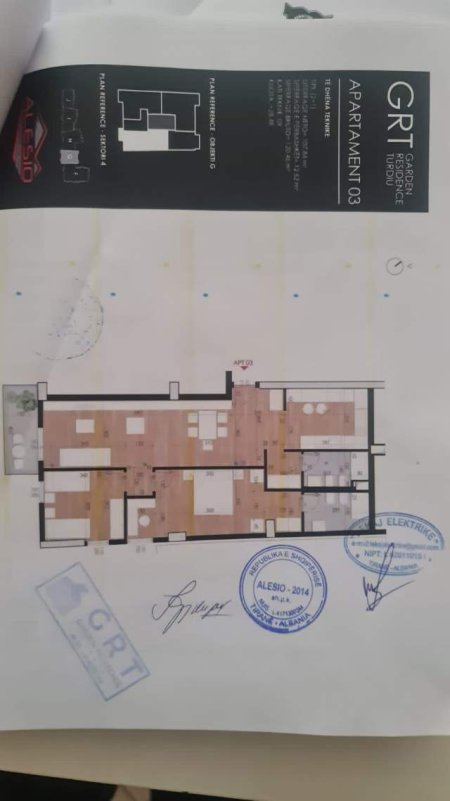 Tirane, shes apartament 2+1 Kati 9, 120 m² 132.000 Euro (Ish fusha e aviacionit)