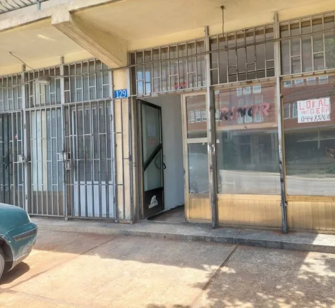 Prishtine, jepet me qera lokal Kati 0, 50 m² (Sokol Sopi)