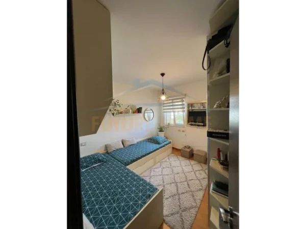 Tirane, shitet apartament 3+1 Kati 5, 120 m² 277.000 € 