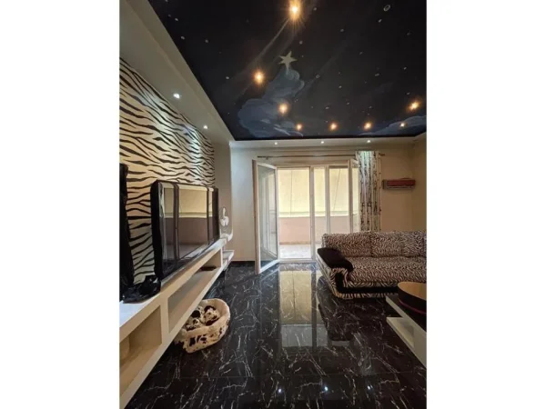 Tirane, shitet apartament 2+1+Ballkon Kati 3, 100 m² 165.000 € (Kodra e Diellit 1)