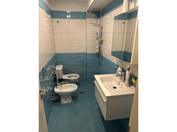 Tirane, jepet me qera zyre Kati 1, 800 € (SHESHI WILSON)