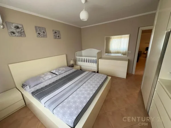 Tirane, jepet me qera apartament 2+1 Kati 5, 74 m² 550 € (Rruga e Elbasanit)