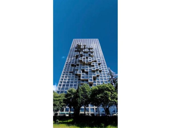 Tirane, jap me qera apartament 2+1 , 141 m² 2.500 € (Downtown)