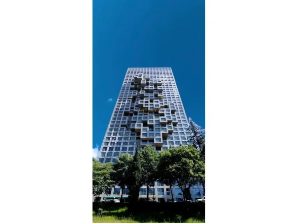 Tirane, jap me qera apartament 2+1 , 141 m² 2.500 € (Downtown)