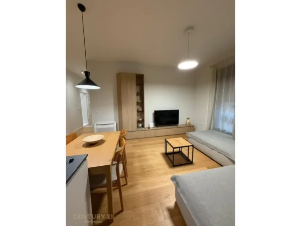 Tirane, jepet me qera apartament 2+1 Kati 3, 103 m² 1.200 € 