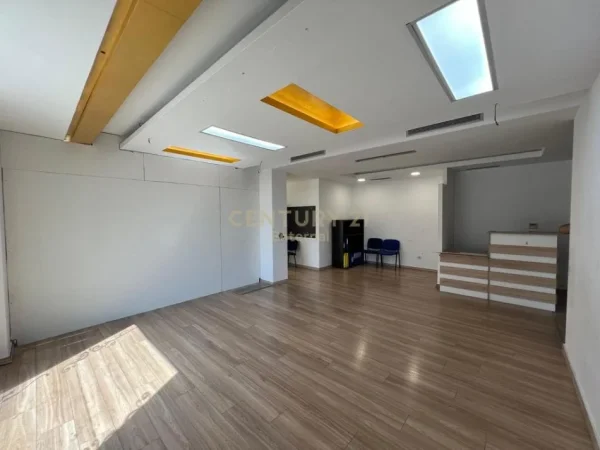 ‼️  𝐀𝐦𝐛𝐣𝐞𝐧𝐭 𝐩𝐞𝐫 𝐙𝐲𝐫𝐚 𝐌𝐞 𝐐𝐢𝐫𝐚 𝐭𝐞 𝐊𝐨𝐦𝐮𝐧𝐚 𝐞 𝐏𝐚𝐫𝐢𝐬𝐢𝐭  ‼️