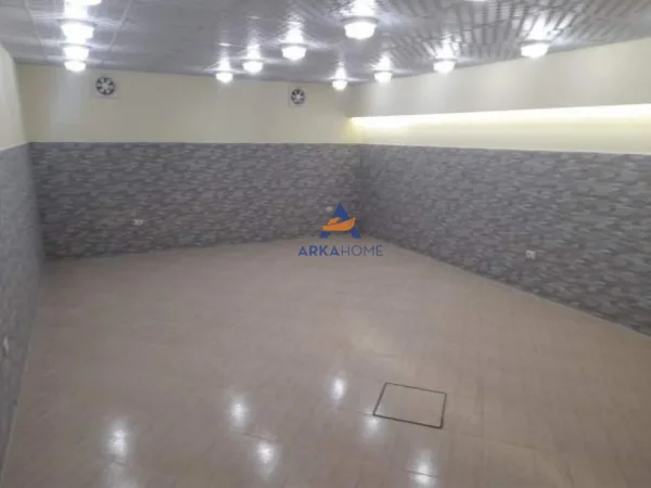 Tirane, shitet dyqan Kati -1, 81 m² 56.700 € 