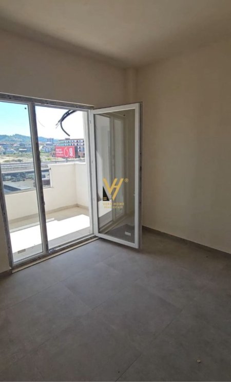 Durres, shitet apartament 1+1+Ballkon Kati 3, 63 m² 88.000 € (GOLEM)